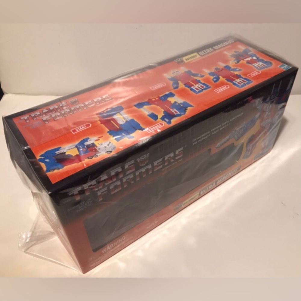 Vintage HASBRO TAKARA TOMY TRANSFORMERS COMMEMORATIVE SERIES ULTRA MAGNUS Mp Toy - Picture 12 of 14